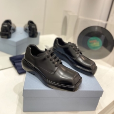 Prada Low Shoes